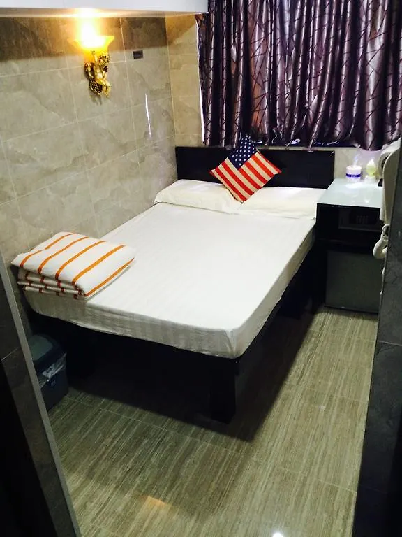 Hotel Modern Hong Kong 2*,